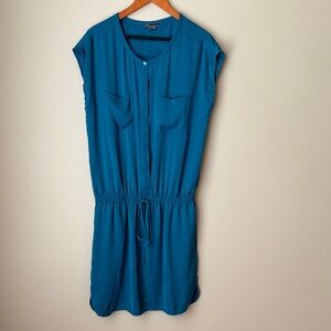 Vince Camuto Women’s Dress Teal Size Medium with 2 Front Pockets